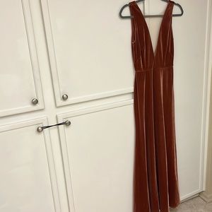 Beautiful velvet bridesmaid gown. Worn once